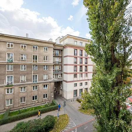 아파트 Hallera By Bookinghost