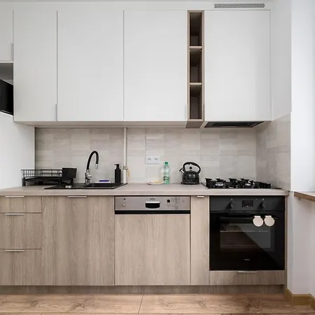 Daire Hallera By Bookinghost *